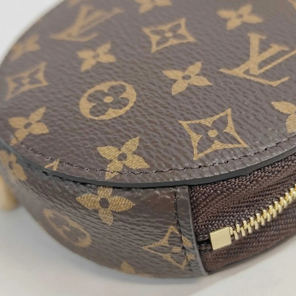 LOUIS VUITTON Brown Monogram Leather Pouch - Picture 3 of 10